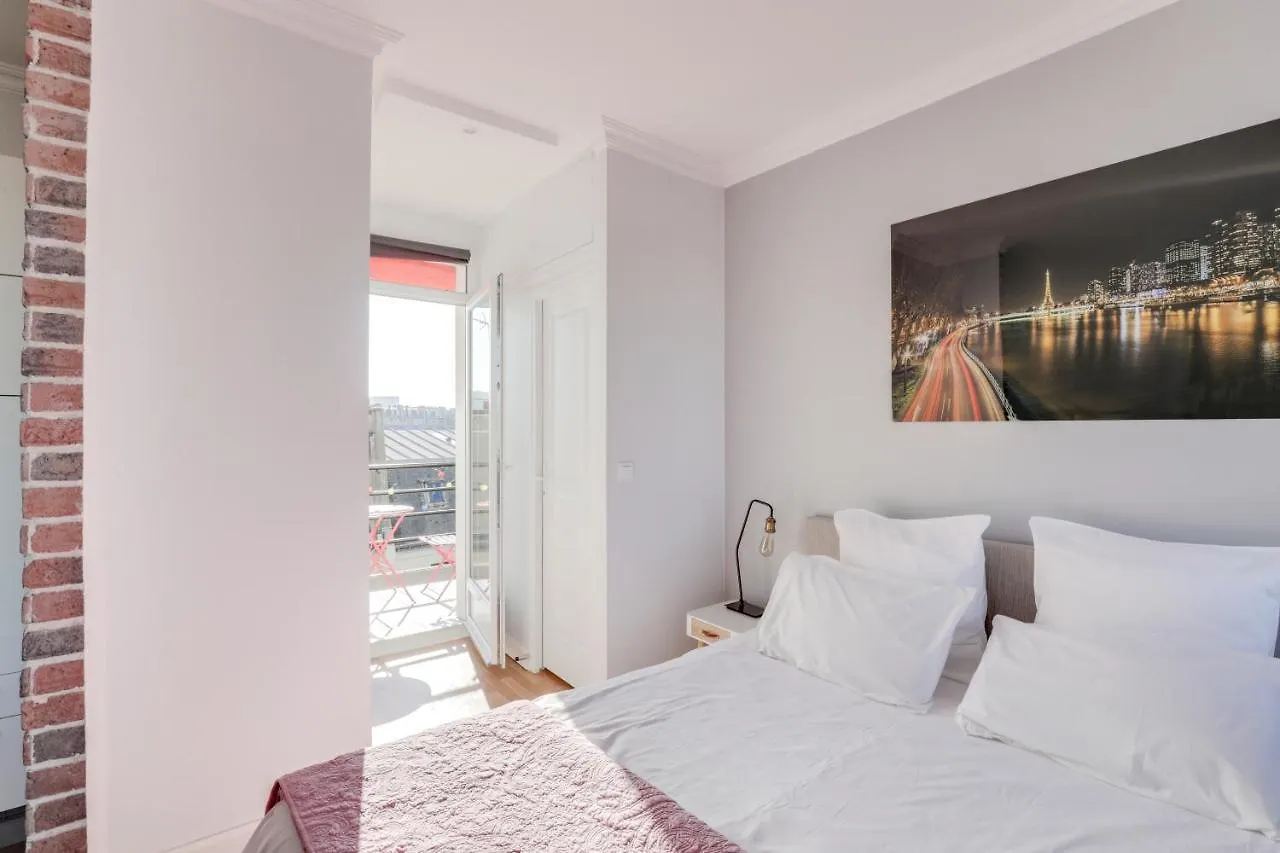Eiffel Tower View Terrace Saint Germain Des Pres Apartment Paris